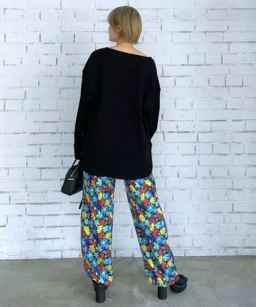 PAGEBOY(ページボーイ)の「フラワー柄パンツ(その他パンツ・レディース・ブラック系その他/ホワイト系その他・FREE)」の10枚目の写真