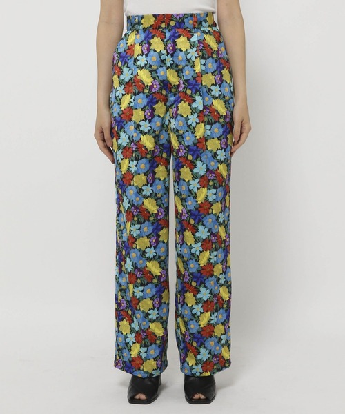 PAGEBOY(ページボーイ)の「フラワー柄パンツ(その他パンツ・レディース・ブラック系その他/ホワイト系その他・FREE)」の13枚目の写真