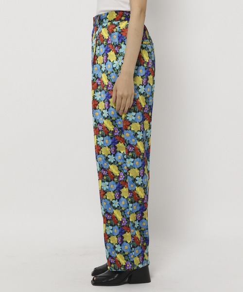 PAGEBOY(ページボーイ)の「フラワー柄パンツ(その他パンツ・レディース・ブラック系その他/ホワイト系その他・FREE)」の14枚目の写真