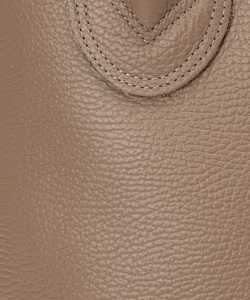 IENA（イエナ）の「【YOUNG&OLSEN/ヤングアンドオルセン】EMBOSSED LEATHER HAVERSACK◆（トートバッグ・レディース・ブラック/グリーン/ナチュラル・FREE）」の12枚目の写真