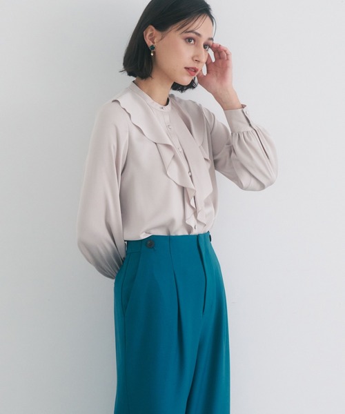 ANAYI（アナイ）の「サテンアムンゼンフリル ブラウス（シャツ/ブラウス・レディース・ベージュ/ホワイト・38）」の8枚目の写真