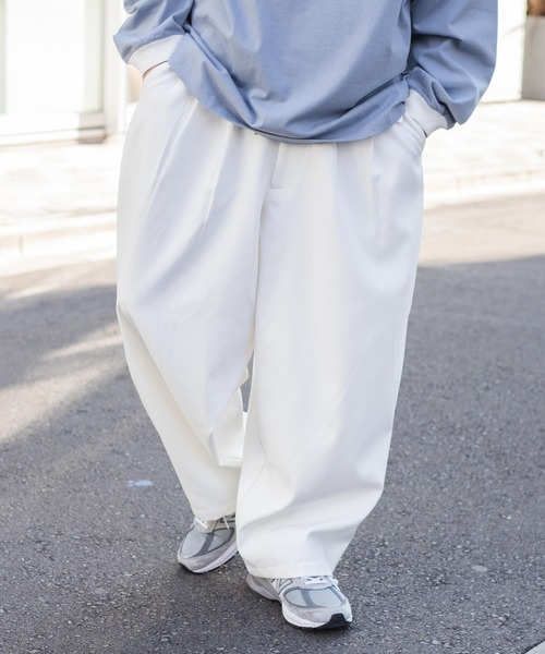 WEGO（ウィゴー）の「WEGO/TR裏起毛2タックボリュームスラックス（スラックス・メンズ・オフホワイト/ベージュ・MEDIUM/LARGE）」の8枚目の写真