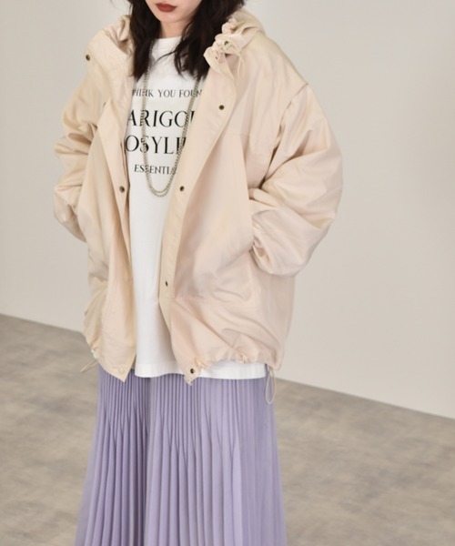 w closet（ダブルクローゼット）の「袖取り外しマウンテンパーカー（マウンテンパーカー・レディース・パープル/ライトベージュ・FREE）」の11枚目の写真