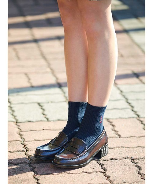 EASTBOY(イーストボーイ)の「【ヒールローファー】 制服 高校生 中学生 通学 スクール シューズ JK(ローファー・キッズ・ブラック/ブラウン・23.5cm/24.5cm/23.0cm/24.0cm/25.0cm)」の3枚目の写真