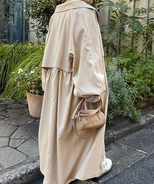 w closet（ダブルクローゼット）の「トレンチコート（トレンチコート・レディース・ライトベージュ/キナリ・FREE）」の4枚目の写真