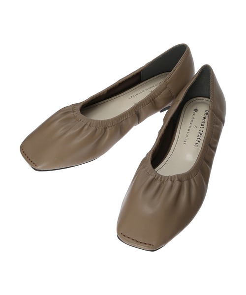 ORiental TRaffic（オリエンタルトラフィック）の「ORiental TRaffic　ギャザーパンプス＊（パンプス・レディース・ブラック/ブラウン/アイボリー・S/M/L）」の14枚目の写真