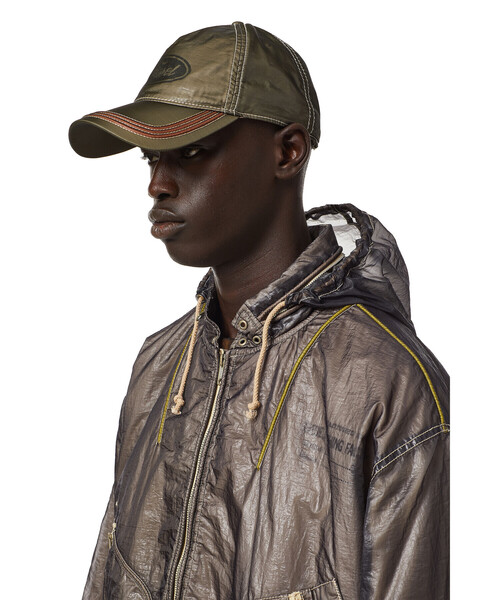 DIESEL（ディーゼル）の「メンズ ジャケット キルティング（ブルゾン・メンズ・カーキ/グレー・LARGE/SMALL/MEDIUM/X-LARGE/X-SMALL/XX-LARGE）」の7枚目の写真