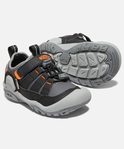 KEEN(キーン)の「KNOTCH HOLLOW / ノッチ ホロー / キッズ スニーカー(スニーカー・キッズ・ブラック・23.5cm/22.5cm/21cm/20cm/22cm)」の9枚目の写真