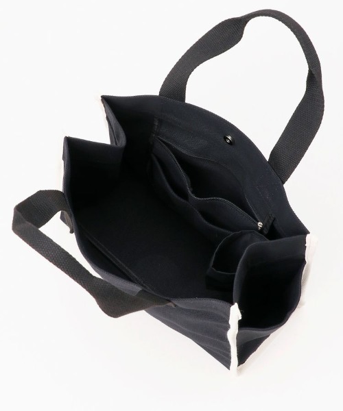 Honeys（ハニーズ）の「パイピングスクエアＢａｇ（トートバッグ・レディース・ホワイト×ブラック/ブラック/ホワイト系その他/チャコール・FREE）」の7枚目の写真