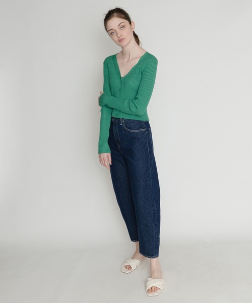 Levi's(リーバイス)の「Levi's/リーバイス LEVI'S(R) MADE&CRAFTED(R) BARREL SPRING RINSE(デニムパンツ・レディース・ダークインディゴブルー・24inch/25inch/26inch/27inch/23inch/28inch)」の5枚目の写真