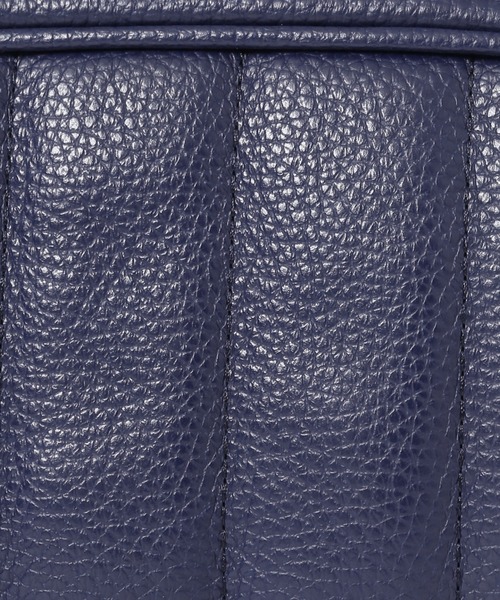 AULENTTI（オウレンティ）の「【AULENTTI/オウレンティ】キルトレザーショルダーバッグ（ショルダーバッグ・レディース・ネイビー/グリーン・FREE）」の13枚目の写真