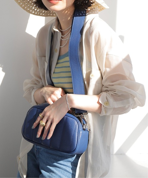 AULENTTI（オウレンティ）の「【AULENTTI/オウレンティ】キルトレザーショルダーバッグ（ショルダーバッグ・レディース・ネイビー/グリーン・FREE）」の21枚目の写真