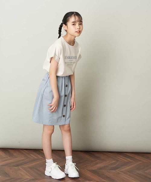 a.v.v（アーヴェヴェ）の「[100-130]アソートロゴTシャツ（Tシャツ/カットソー・キッズ・ライトパープル/ベージュ/ブラック/アイボリー・110/130/120/100）」の19枚目の写真