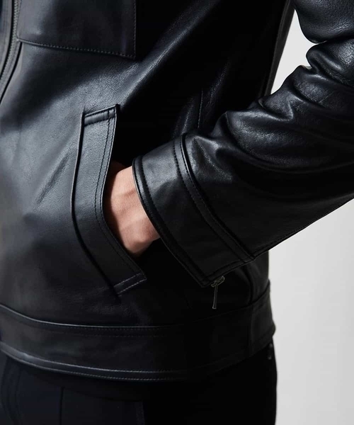 MICHEL KLEIN HOMME   （ミッシェルクランオム）の「ノーカラーレザーブルゾン（その他アウター・メンズ・ブラック・48/51/46）」の11枚目の写真