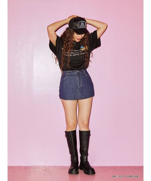 jouetie（ジュエティ）の「TOYMACHINEコラボTシャツ【コラボ】（Tシャツ/カットソー・レディース・ブラック/オフホワイト/ブルー・MEDIUM）」の8枚目の写真