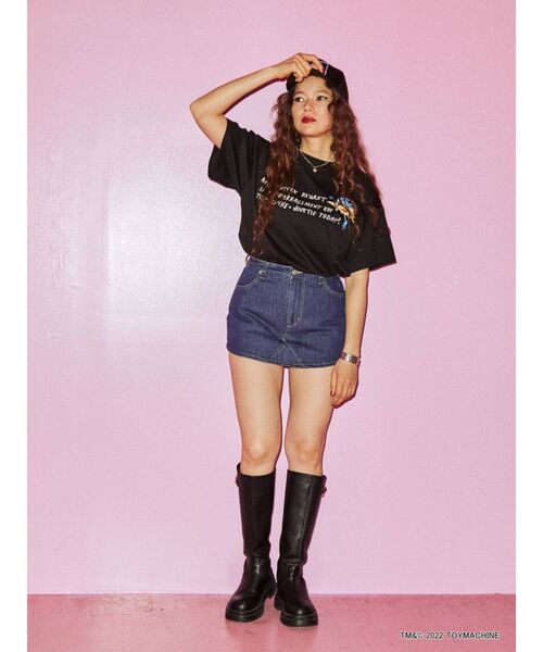 jouetie（ジュエティ）の「TOYMACHINEコラボTシャツ【コラボ】（Tシャツ/カットソー・レディース・ブラック/オフホワイト/ブルー・MEDIUM）」の7枚目の写真