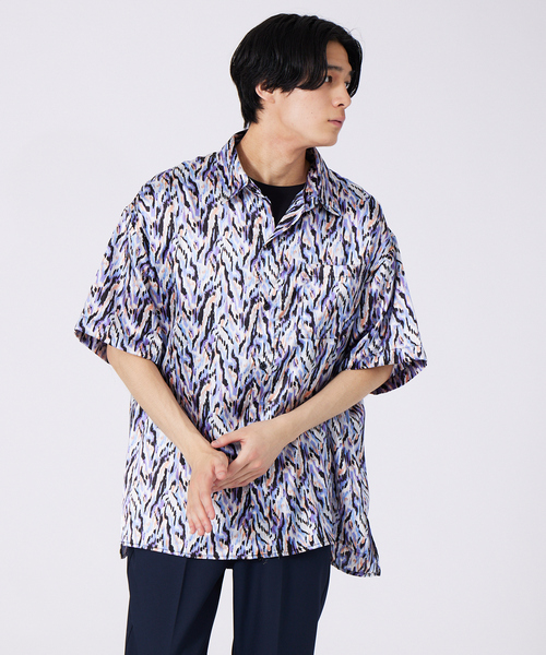 ABAHOUSE(アバハウス)の「総柄プリント ビッグシルエット とろみシャツ(シャツ/ブラウス・メンズ・その他1/その他2/その他3/その他5・46/48)」の3枚目の写真