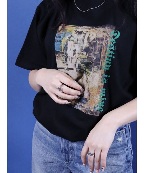 EVRIS（エヴリス）の「フロントグラフィックBIG Tシャツ（Tシャツ/カットソー・レディース・ホワイト/ブラック・FREE）」の13枚目の写真