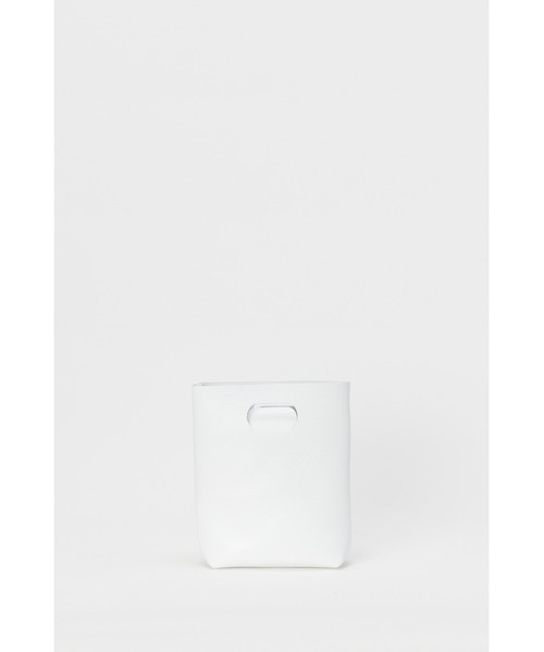 Hender Scheme（エンダースキーマ）の「not eco bag small（ハンドバッグ・メンズ・ブラック/ダークブラウン/ベージュ系その他/ホワイト/ラベンダー/パープル系その他/グリーン/オレンジ系その他/グレー系その他/ネイビー/サーモンピンク/モスグリーン・FREE）」の2枚目の写真