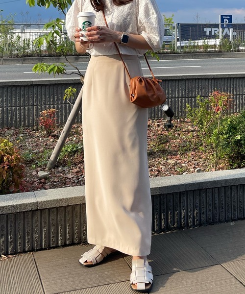 LE MORE（リモア）の「ナローバックスリットスカート（スカート・レディース・ブラック/ベージュ/パープル・FREE）」の6枚目の写真