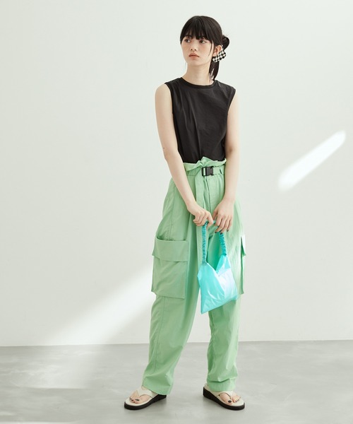 ADAM ET ROPE'(アダムエロペ)の「アクセサリーバッグ(シュシュ・ヘアクリップセット)(ハンドバッグ・レディース・イエロー/レッド/ターコイズブルー/グレー・FREE)」の5枚目の写真