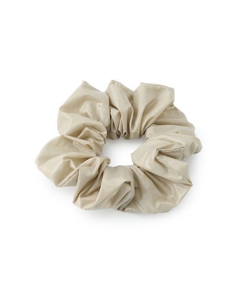 ADAM ET ROPE'(アダムエロペ)の「アクセサリーバッグ(シュシュ・ヘアクリップセット)(ハンドバッグ・レディース・イエロー/レッド/ターコイズブルー/グレー・FREE)」の9枚目の写真