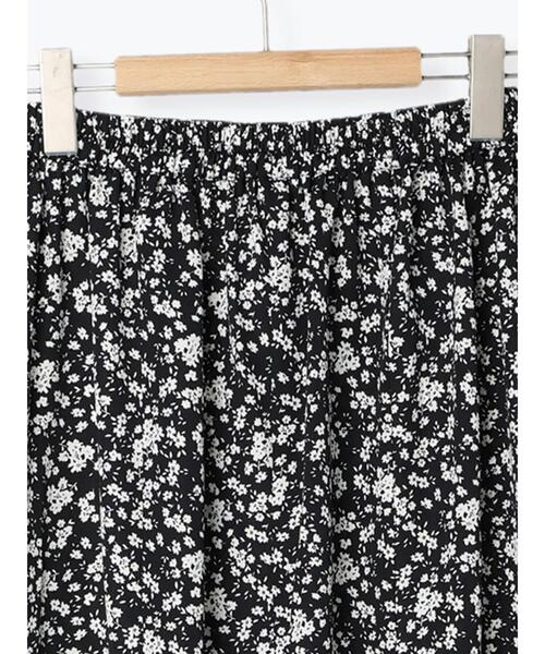 ehka sopo(エヘカソポ)の「花柄マーメイドスカート(スカート・レディース・ブラック/イエロー/グリーン・フリ-)」の17枚目の写真