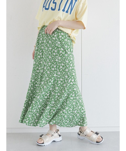 ehka sopo(エヘカソポ)の「花柄マーメイドスカート(スカート・レディース・ブラック/イエロー/グリーン・フリ-)」の1枚目の写真