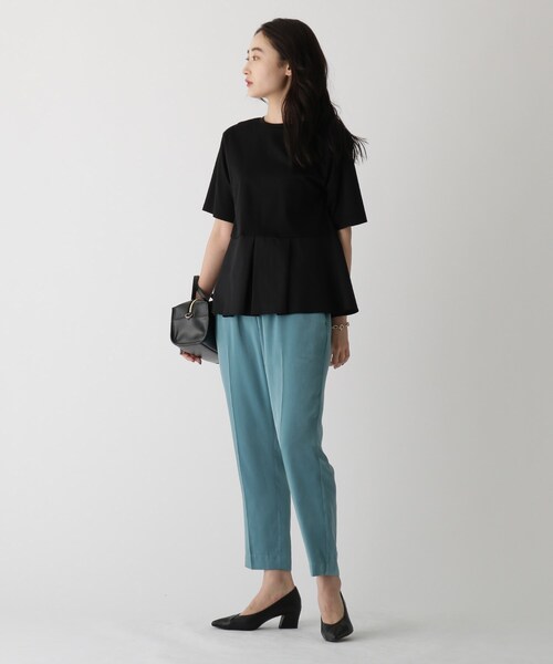 OPAQUE.CLIP(オペークドットクリップ)の「◆シルキースーピマ ドッキングペプラムカットソー【WEB限定カラー・サイズ】(Tシャツ/カットソー・レディース・チャコールグレー/ブラック/ホワイト系/ライトグレー系7・40/38/42/36)」の22枚目の写真