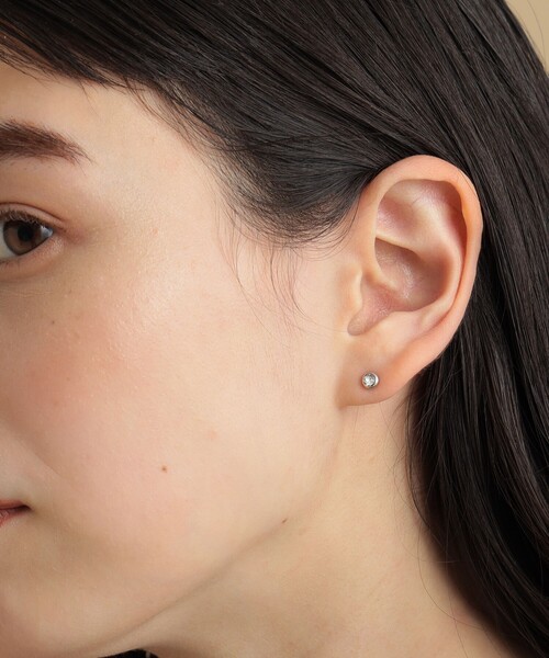 Ray BEAMS(レイビームス)の「Ray BEAMS / クリスタル フクリン ピアス(ピアス(両耳用)・レディース・ゴールド/シルバー・ONE SIZE)」の6枚目の写真