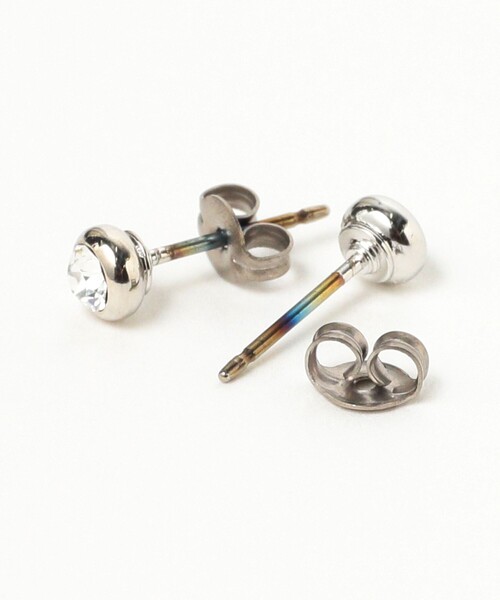 新品　Ray BEAMS （ピアス）マーガレットダイヤピアス（両耳用）　シルバー Ray BEAMS（レイビームス）の「Ray BEAMS / シルバー 1粒
