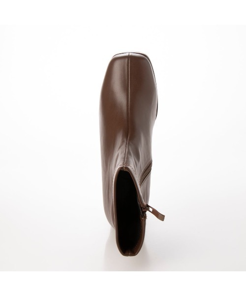 Realta（レアルタ）の「Realta(レアルタ)スクエアートゥストレッチアッパーショートブーツ（ブーツ・レディース・ブラック/ダークブラウン/ホワイト/ブラック系その他・S/M/L/LL）」の20枚目の写真