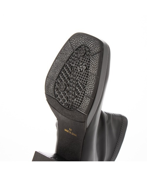 Realta（レアルタ）の「Realta(レアルタ)スクエアートゥストレッチアッパーショートブーツ（ブーツ・レディース・ブラック/ダークブラウン/ホワイト/ブラック系その他・S/M/L/LL）」の22枚目の写真