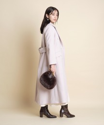 JUSGLITTY（ジャスグリッティー）の「パールボタンチェスターコート