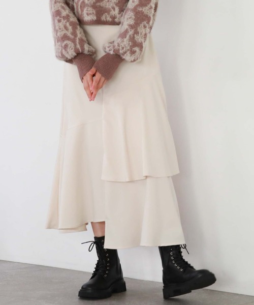 archives(アルシーヴ)の「アシメラッフルティアードスカート(スカート・レディース・モカ/アイボリー/ブラック/ブルー/ベージュ/ミント/ブラウン・MEDIUM/SMALL)」の9枚目の写真