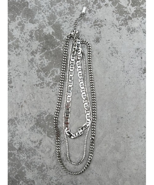 EGOIST（エゴイスト）の「ラインストーン3連ネックレス（ネックレス・レディース・ゴールド/シルバー・FREE）」の9枚目の写真