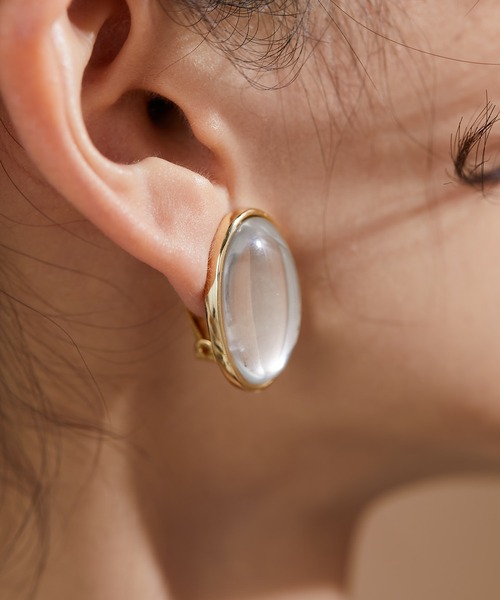 ear PAPILLONNER(イアパピヨネ)の「《WEB限定》ヴィンテージクリアカボションイヤリング(イヤリング・レディース・ボルドー/クリア・FREE)」の11枚目の写真