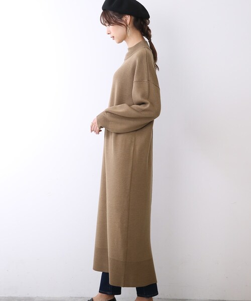 DRESKIP（ドレスキップ）の「◆【今年もモックネックで上品に】ロングニットワンピース（ワンピース・レディース・ベージュ/ライトブルー/ブラウン系/グレー系その他・02/03/04）」の13枚目の写真