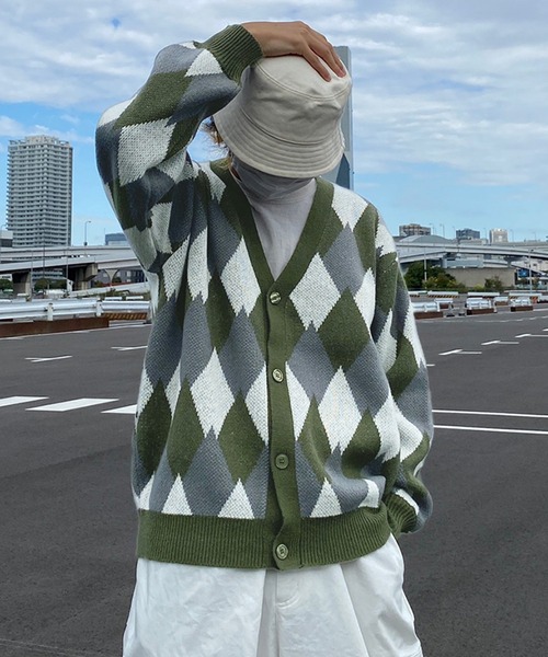 kutir(クティール)の「アーガイル柄カーディガン(カーディガン/ボレロ・メンズ・ブラック/グリーン/ゴールド・MEDIUM/LARGE)」の14枚目の写真