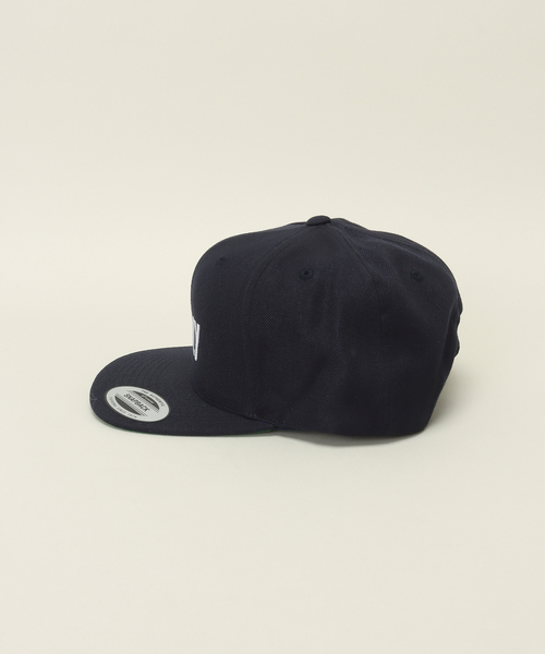 【関税込み】WILLY CHAVARRIA ブラック 'Willy' キャップ Willy Chavarria Willy キャップ | ブラック | FARFETCH JP