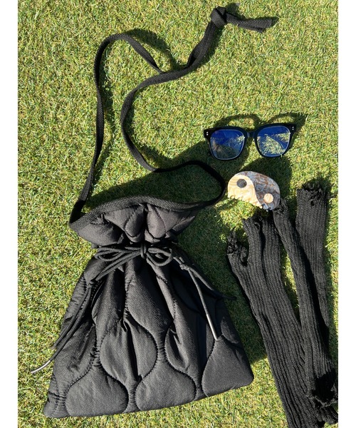 WC（ダブル シー）の「キルティング巾着ショルダー（ショルダーバッグ・レディース・ブラック/ベージュ/カーキ・FREE）」の17枚目の写真