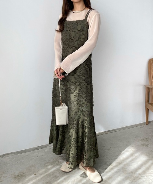 callautia（カラウティア）の「ジャガードキャミワンピース（ワンピース・レディース・グリーン/アイボリー/ブラック/ブラウン/グレー/ホワイト系その他2/ブラック系その他2/ブラック系その他/ホワイト系その他・SMALL/MEDIUM/LARGE/X-LARGE）」の11枚目の写真