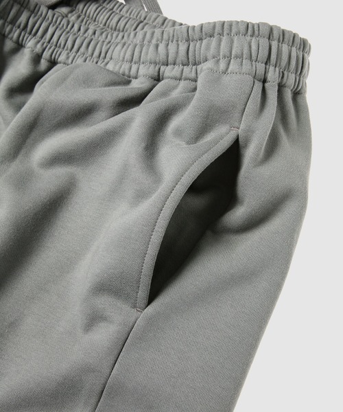 Y/Project(ワイプロジェクト)の「CLASSIC PINCHED LOGO SHORTS(スウェットパンツ・メンズ・グリーン系その他・S/M)」の4枚目の写真