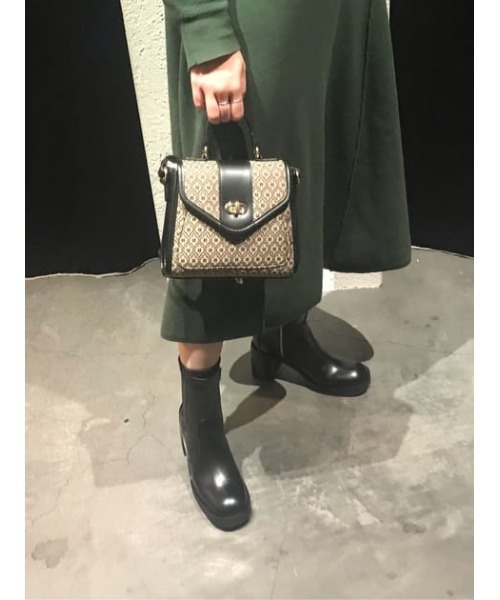 MOUSSY（マウジー）の「MONOGRAM MINI SHOULDER バッグ（ショルダーバッグ・レディース・ブラウン/ライトグリーン/ベージュ・FREE）」の17枚目の写真