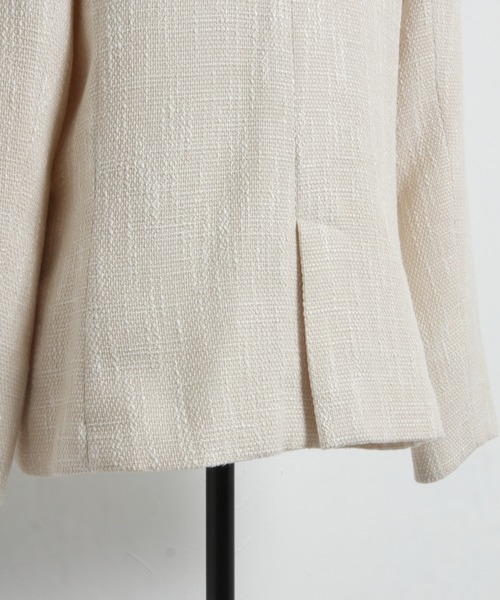 tocco closet（トッコ　クローゼット）の「ポケット付きフリンジツイードノーカラージャケット（ノーカラージャケット・レディース・ブラック/サックスブルー/アイボリー・M）」の4枚目の写真