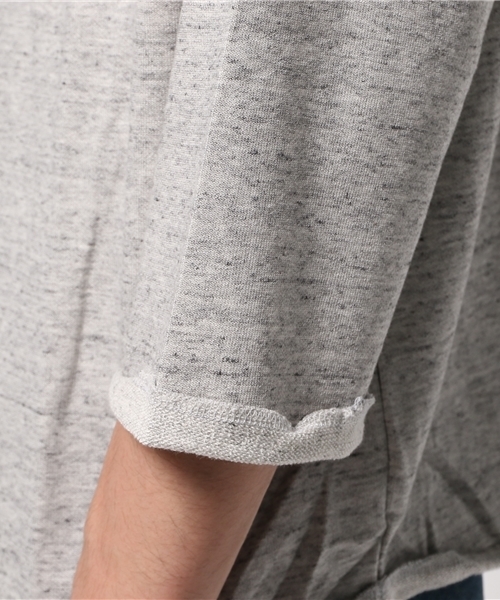 WHO'S WHO gallery（フーズフーギャラリー）の「【GIGGER】カットオフ7分T（Tシャツ/カットソー・メンズ・ホワイト/グレー・LARGE/MEDIUM）」の3枚目の写真