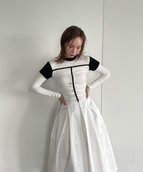 Didot.showroom（ディドット ショールーム）の「レイヤードボトルネックラインT（Tシャツ/カットソー・レディース・カーキ/チャコール/ホワイト・FREE）」の7枚目の写真