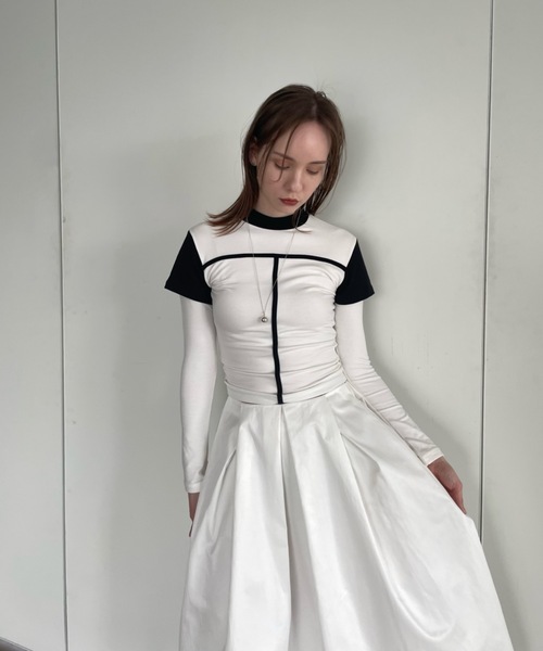 Didot.showroom（ディドット ショールーム）の「レイヤードボトルネックラインT（Tシャツ/カットソー・レディース・カーキ/チャコール/ホワイト・FREE）」の9枚目の写真