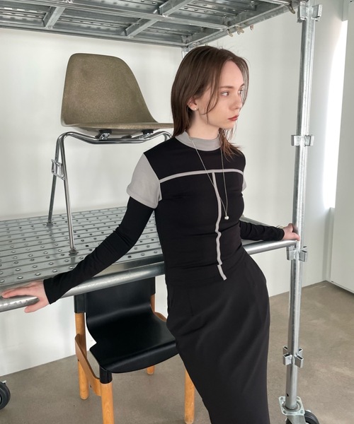 Didot.showroom（ディドット ショールーム）の「レイヤードボトルネックラインT（Tシャツ/カットソー・レディース・カーキ/チャコール/ホワイト・FREE）」の13枚目の写真