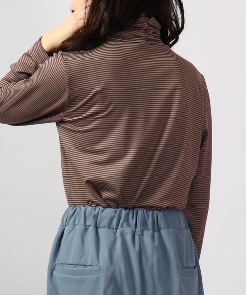 BRODIAEA(ブローディア)の「BRODIAEA テンセルボーダー スーパーストレッチ プルオーバー(Tシャツ/カットソー・レディース・グリーン/ブラック系その他/杢グレー/コーラル/ネイビー系/ワイン/レッド系その他/ライトブルー/ブラック/ネイビー・40)」の19枚目の写真